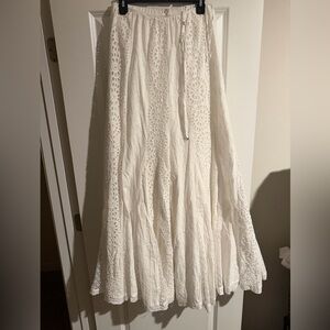 Free People Ivory embroidered onesie 🔥 Size M